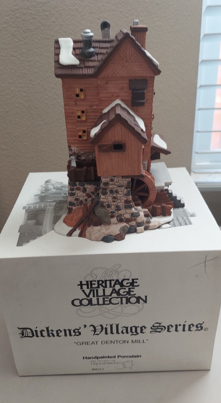 Vintage 1990-1999 lighted village Dept 56 Dickens Great Denton Mill