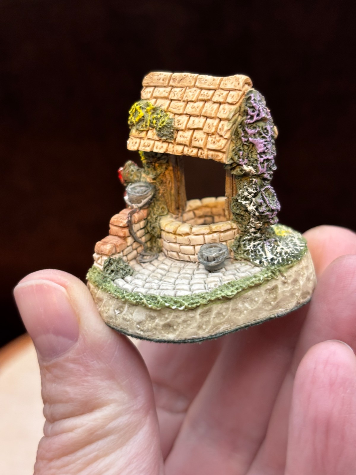 Vintage 1991 David Winter Miniature Cameos PENNY WISHING WELL GUC