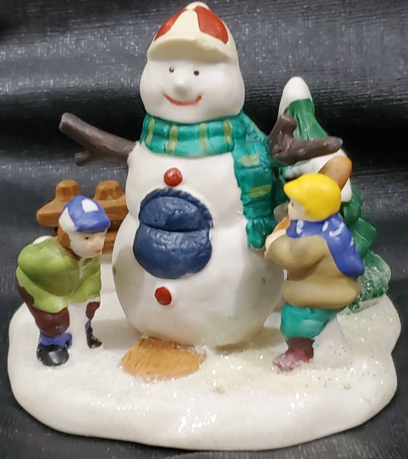 Cobblestone Corners SNOWMAN UMPIRE kid play baseball Christmas Village accessory