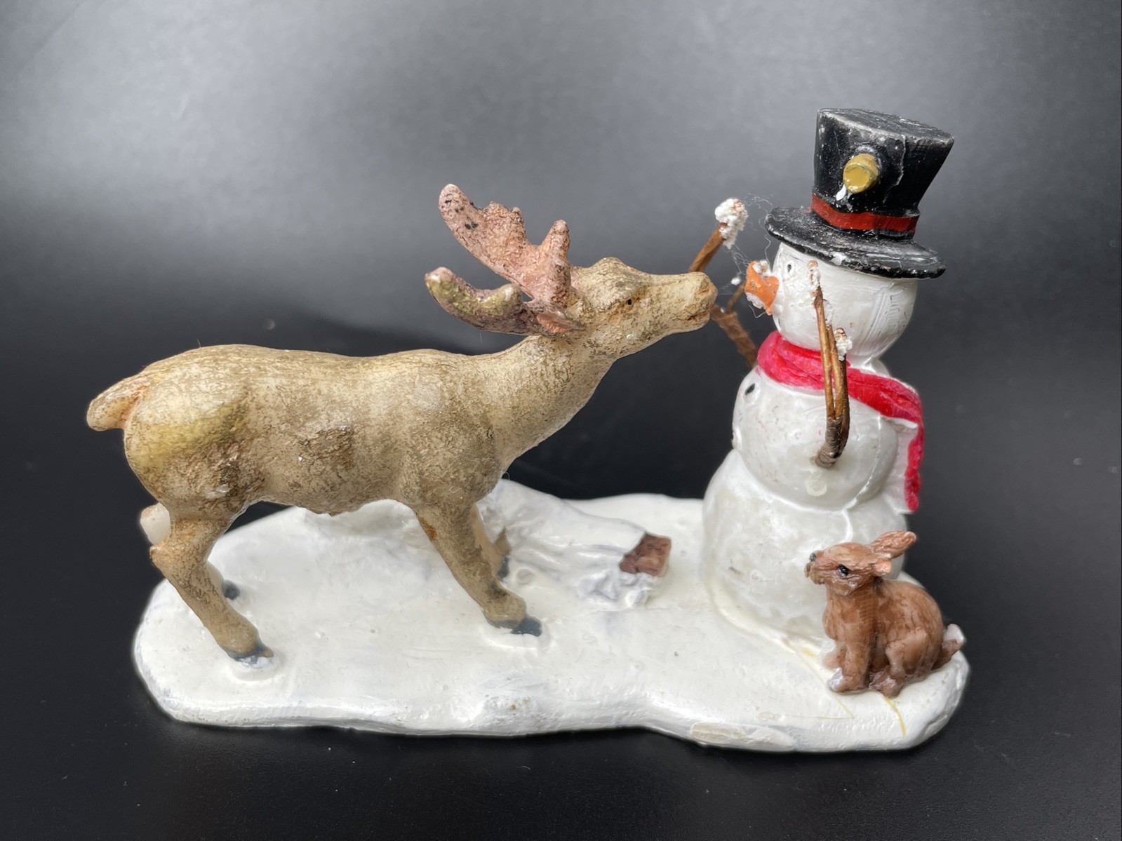 2007 Lemax Christmas Village Snowman & Reindeer Figure Snack Time 72405