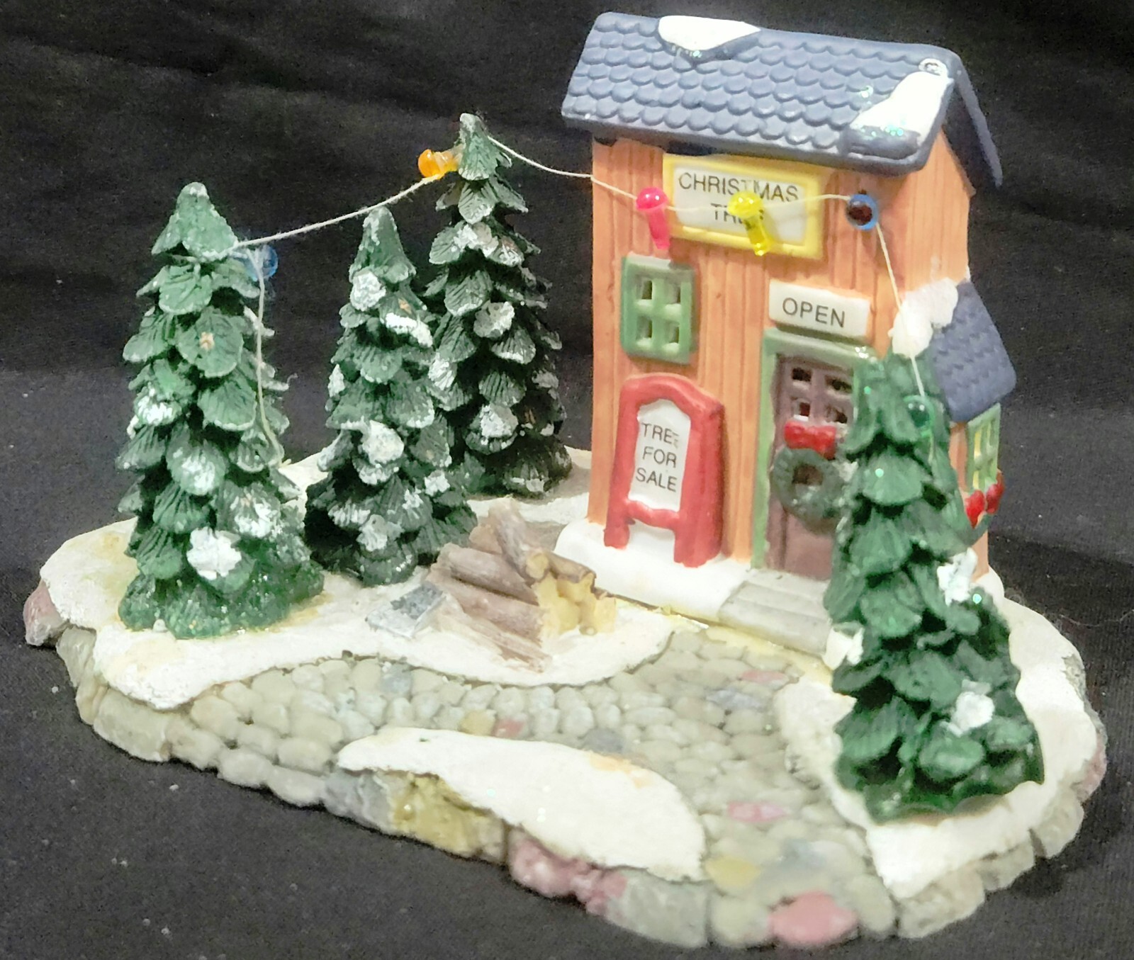 Cobblestone Corner TREE SELLER Christmas Village tree for sale lot bldg NO FENCE