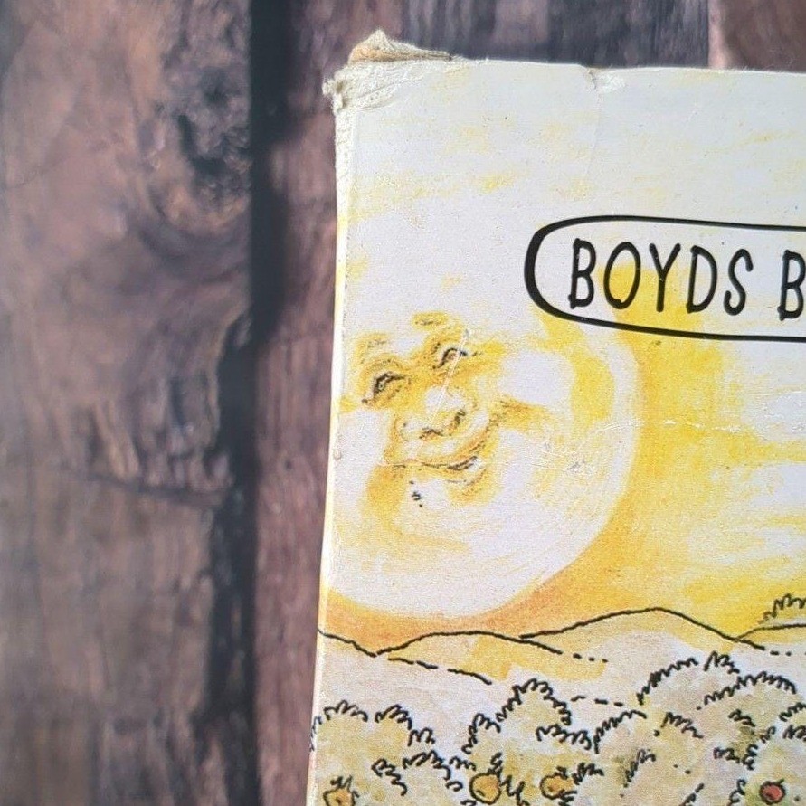 Boyds Bears Bearly Built Villages Town Matthews Bungalow 4″ x 4″ x 5″ NIB