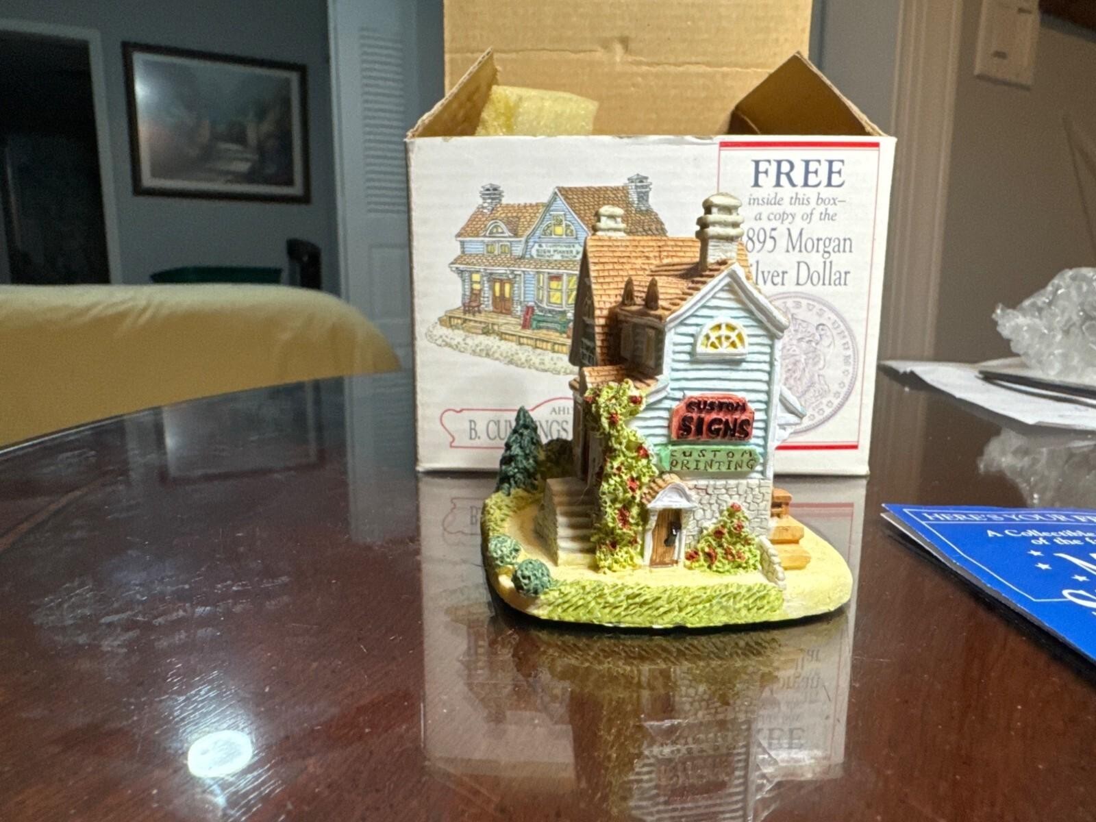 B. Cummings Signmaker Collectible Figurine AH130 Hand-Painted Resin House 43-26