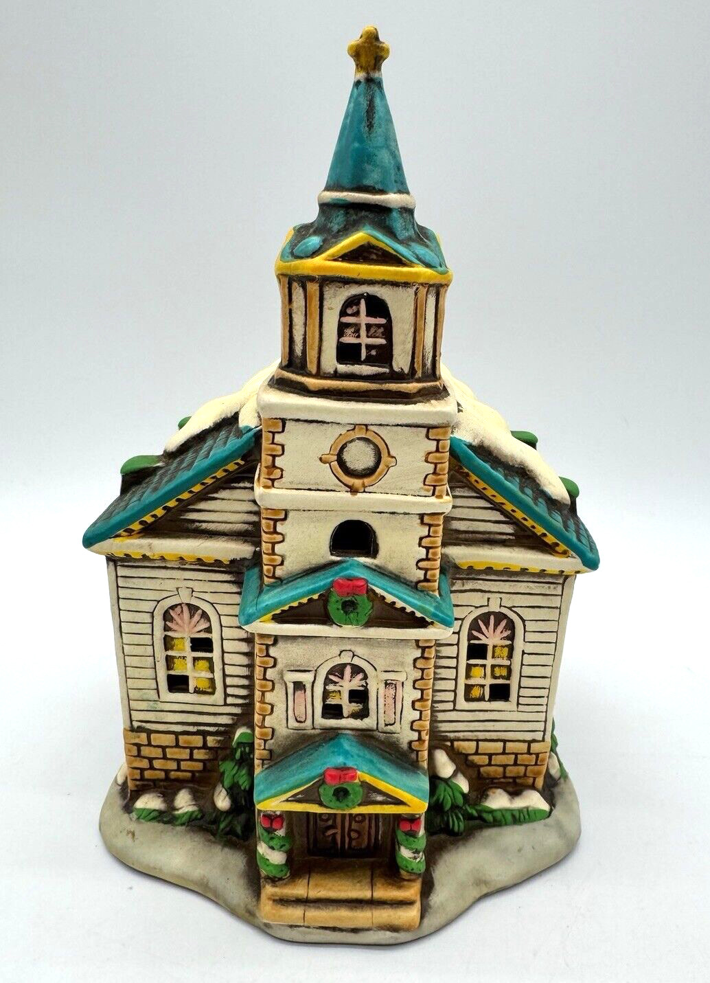Vintage 1986 Lefton Handpainted Colonial Village Church Light Up Ceramic Taiwan