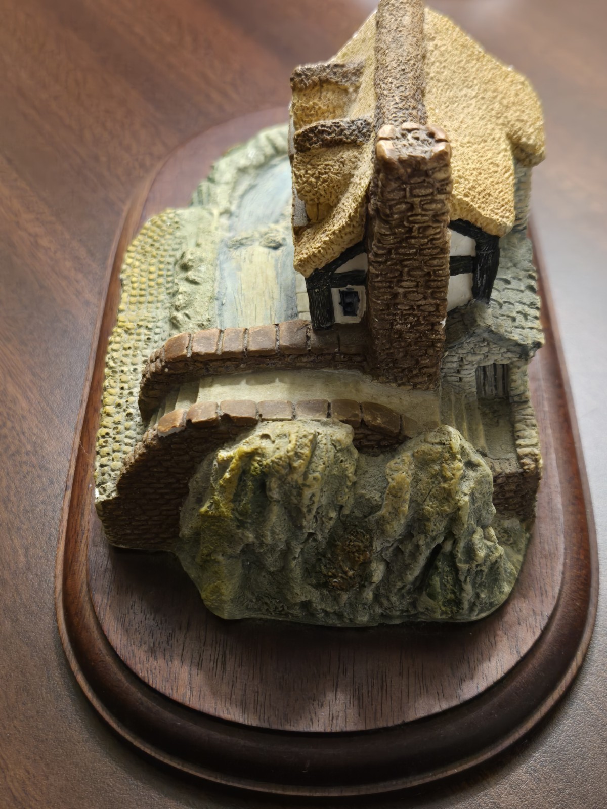 Memory Lane Cottages Trout Leap by Peter Tomlins Ceramic Figurine 1985