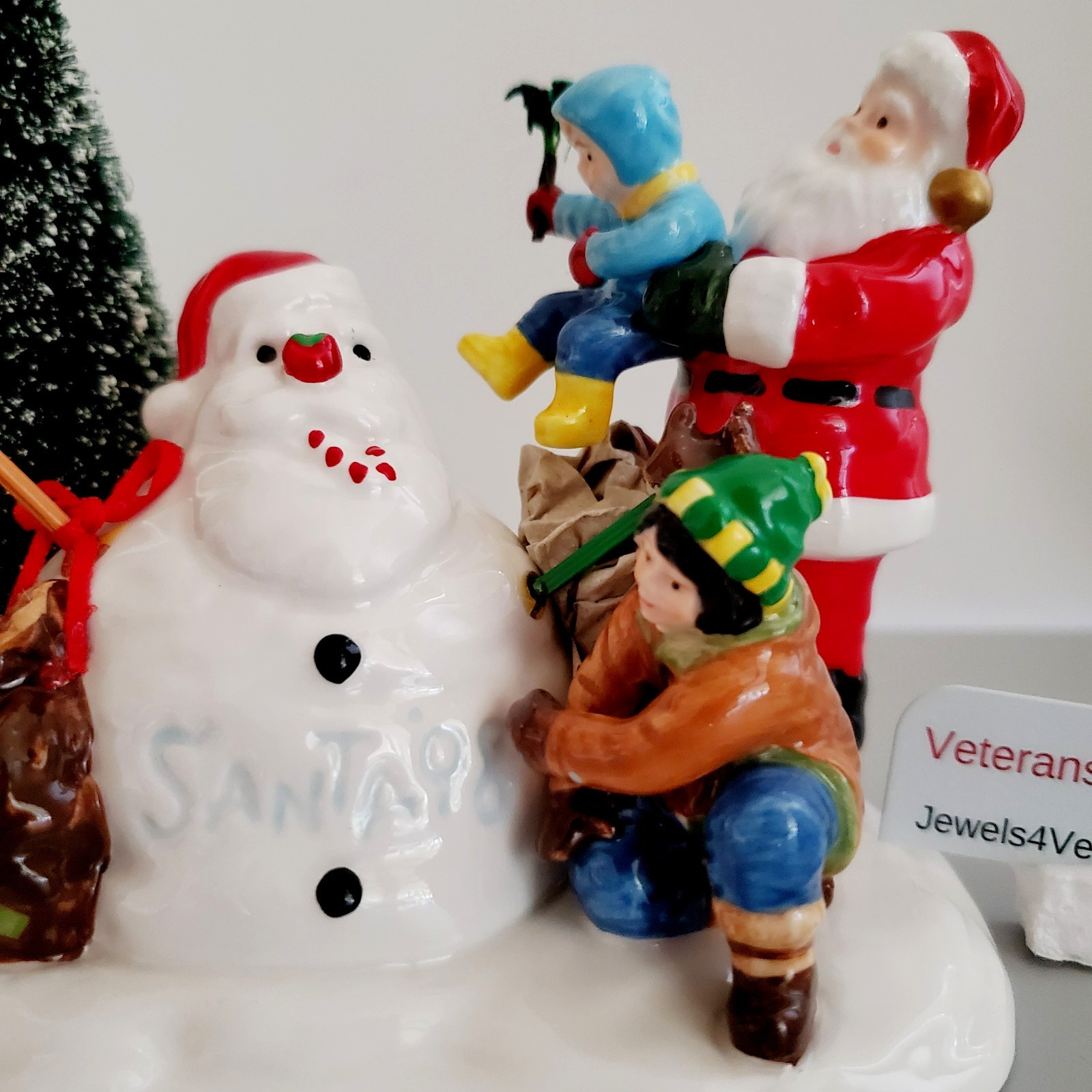 Department 56 Snow Village Accessory Santa Comes To Town 1998 #54920💖