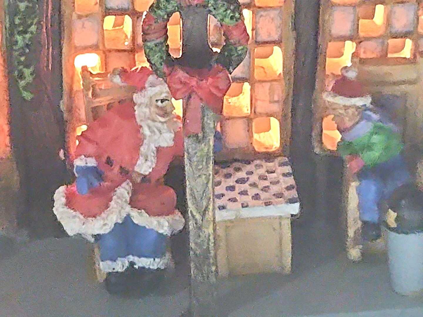 Vintage 2005 Cracker Barrel Old Country Store Christmas Village Replica with Box