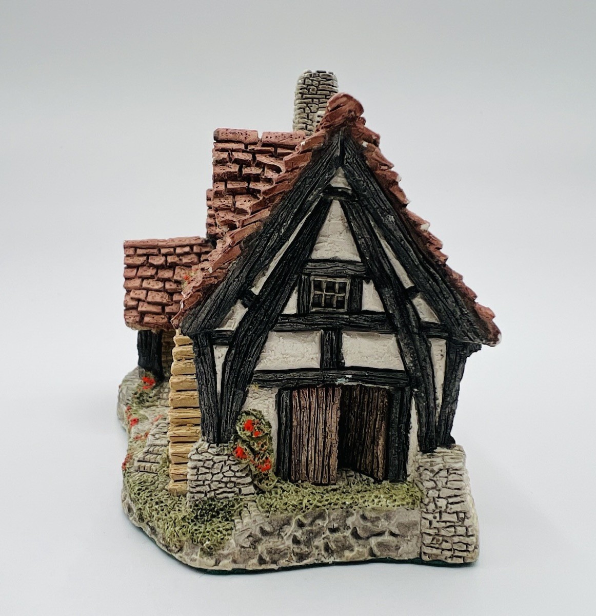 Vintage 1983 The Bothy by David Winter Cottages Figurine Great Britain