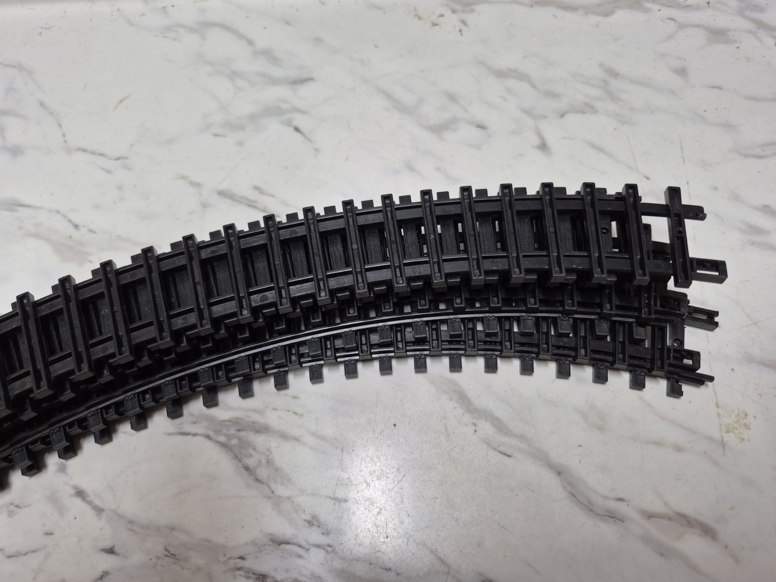 New Bright HOLIDAY EXPRESS Curved TRAIN TRACK PIECES~ Replacment 8 Pcs. 1 & 1/16