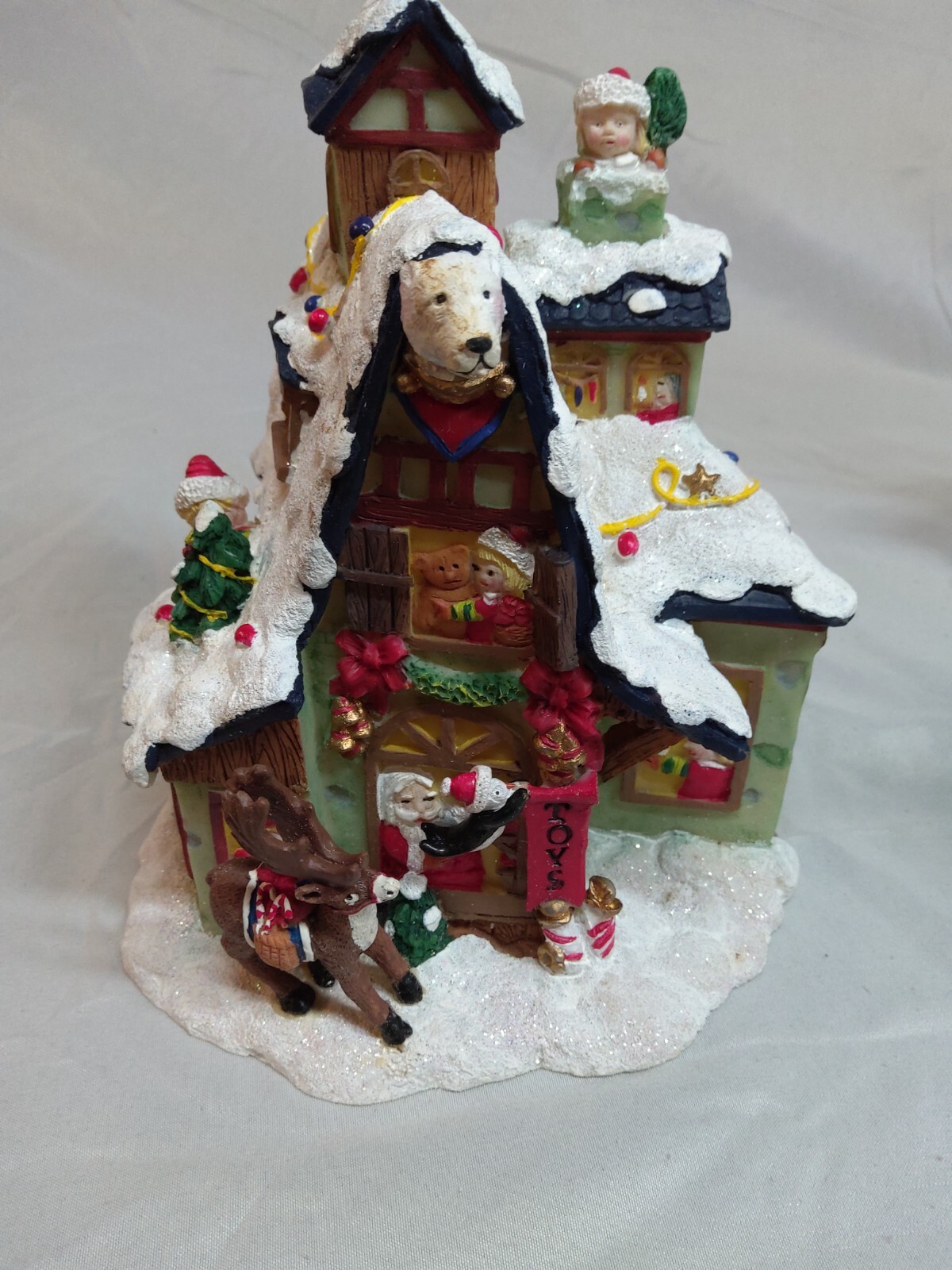 Arctic Circle Lighted Christmas Village With Carousel Tested And Working Nice