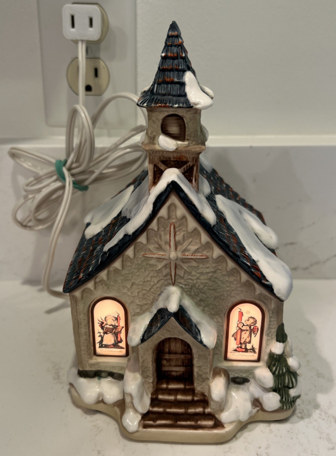 Hawthorne Bavarian Village Hummel ANGEL’S DUET Light-up Church C5519 w/ Box, COA