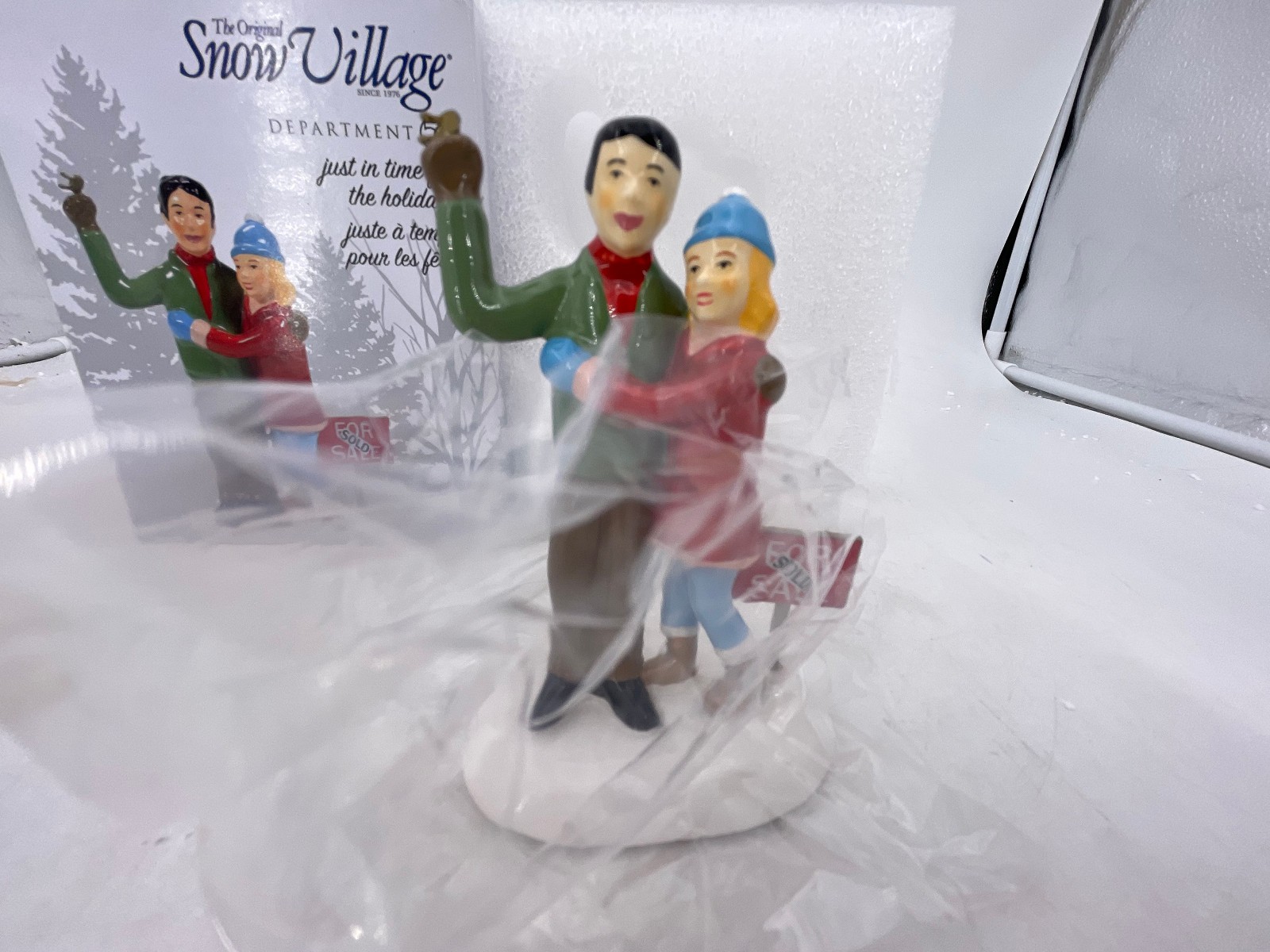 Department 56- Just In Time For The Holidays (3.75” New home) – 6009717