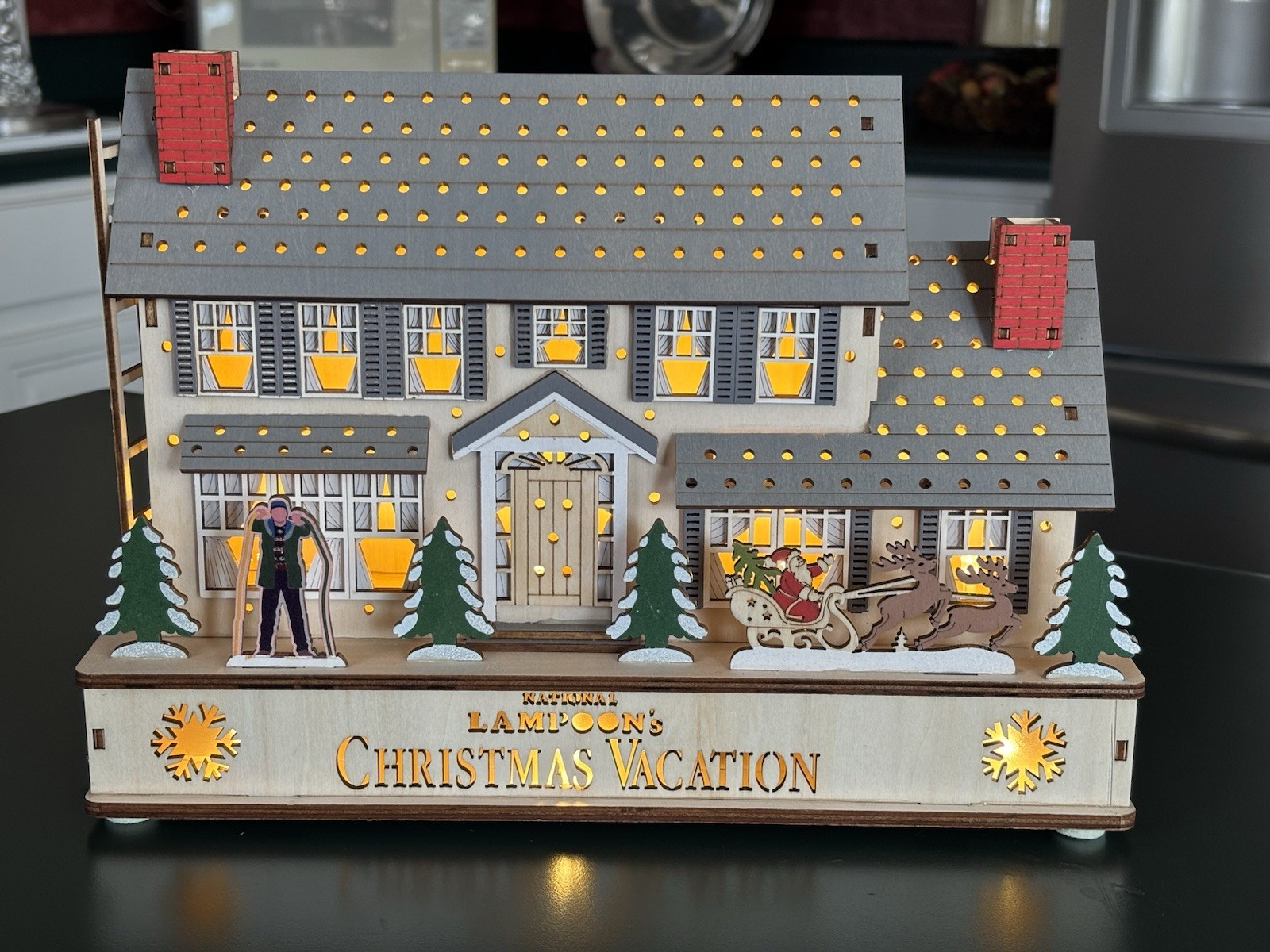 National Lampoon’s Christmas Vacation LED Lighted House Kurt Adler 2025