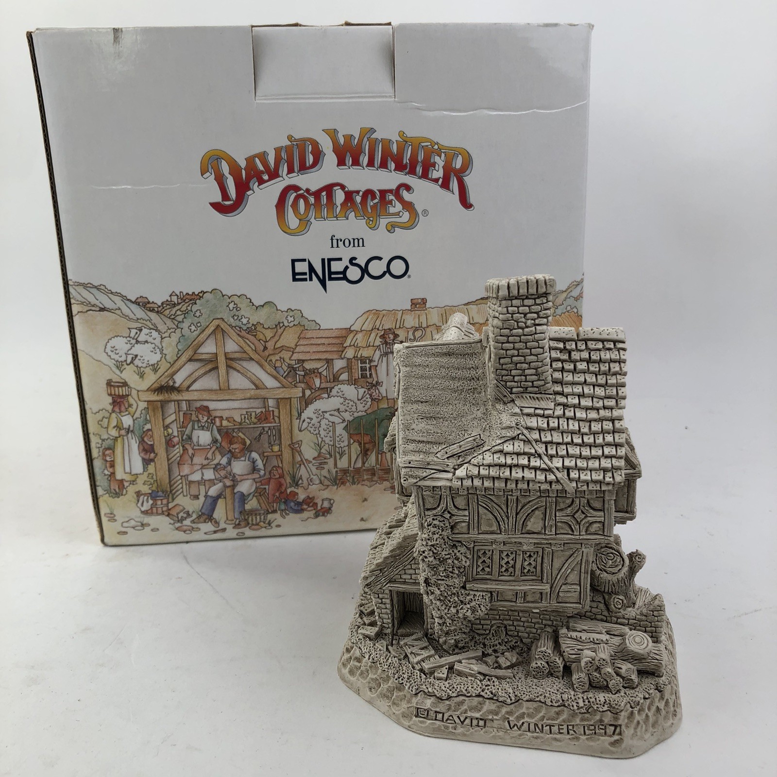 Enesco October Gales D1012 David Winter Cottages – Rare Original Box Unpainted