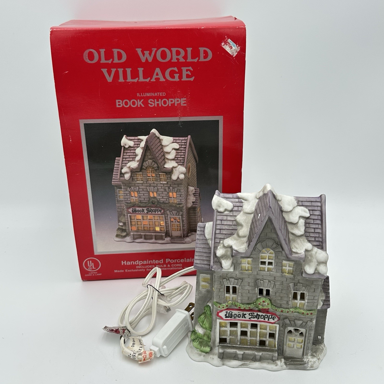 Old World Village Book Shoppe Lighted 1992 Christmas Decor Building