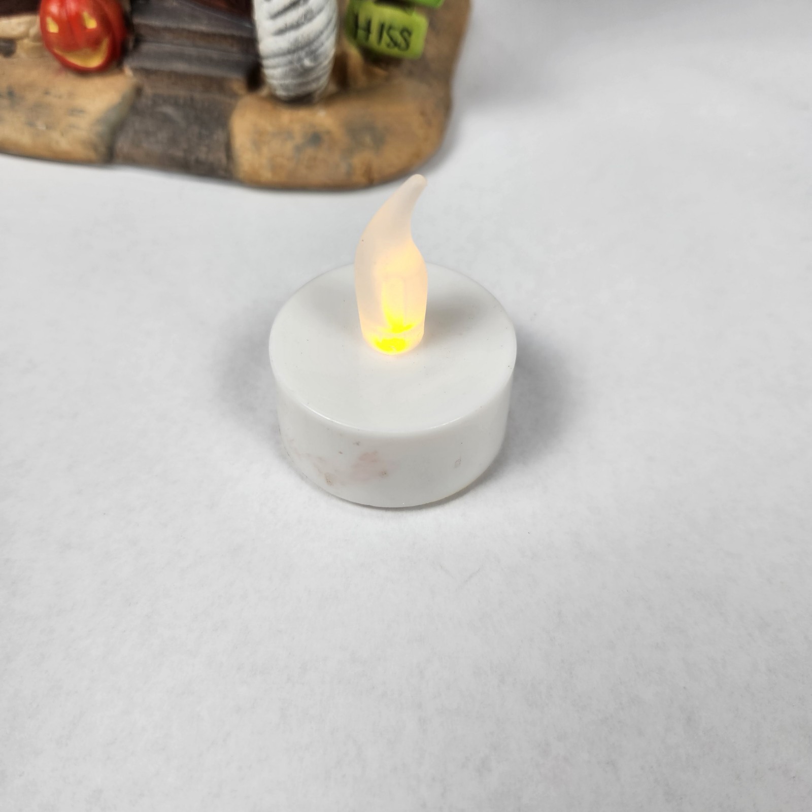 Holiday Inspirations Casper’s Costume Shoppe Lighted House Susan Winget 2013