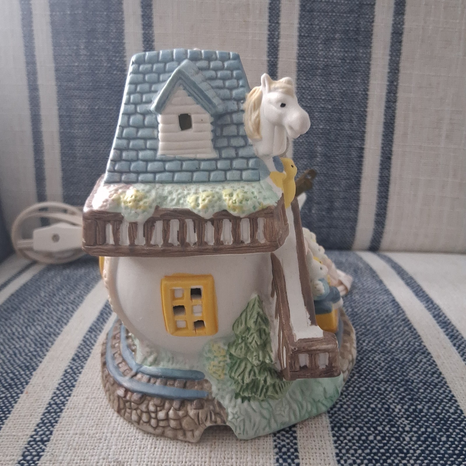 Vintage Cottontale Cottages -Easter Village Hand Painted Lot
