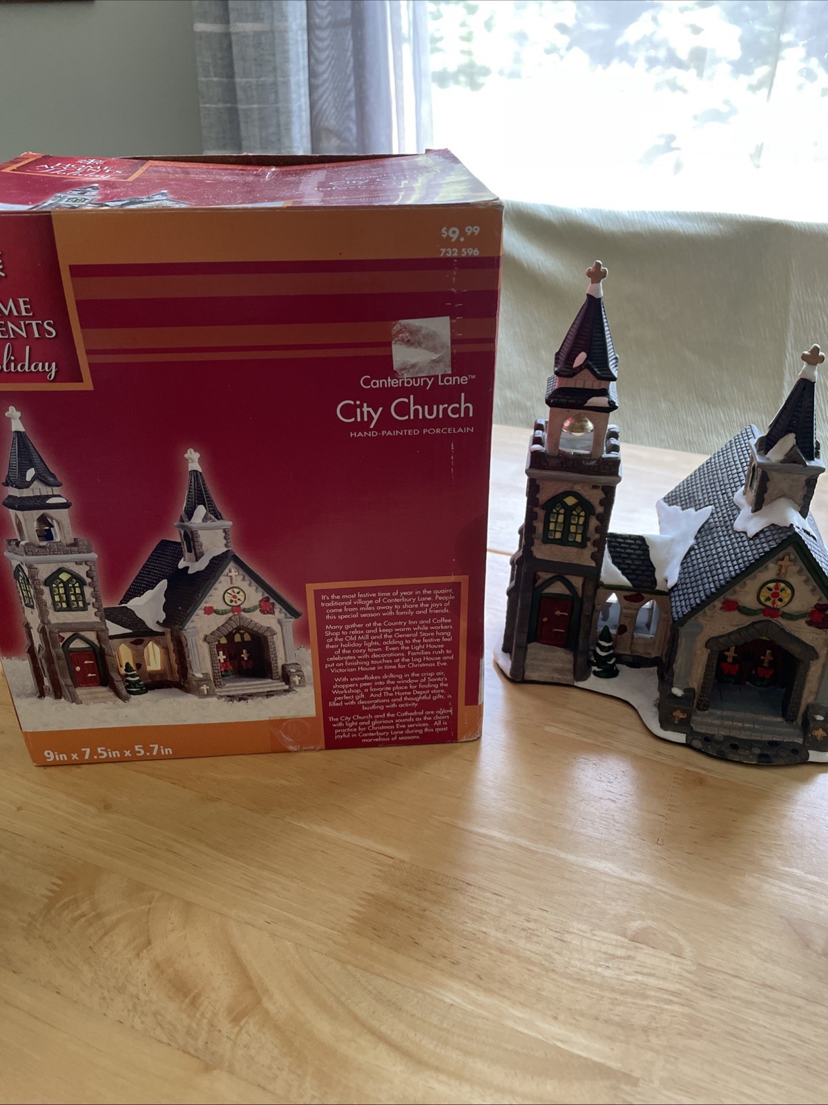 Canterbury Lane City Church Porcelain Lighted House