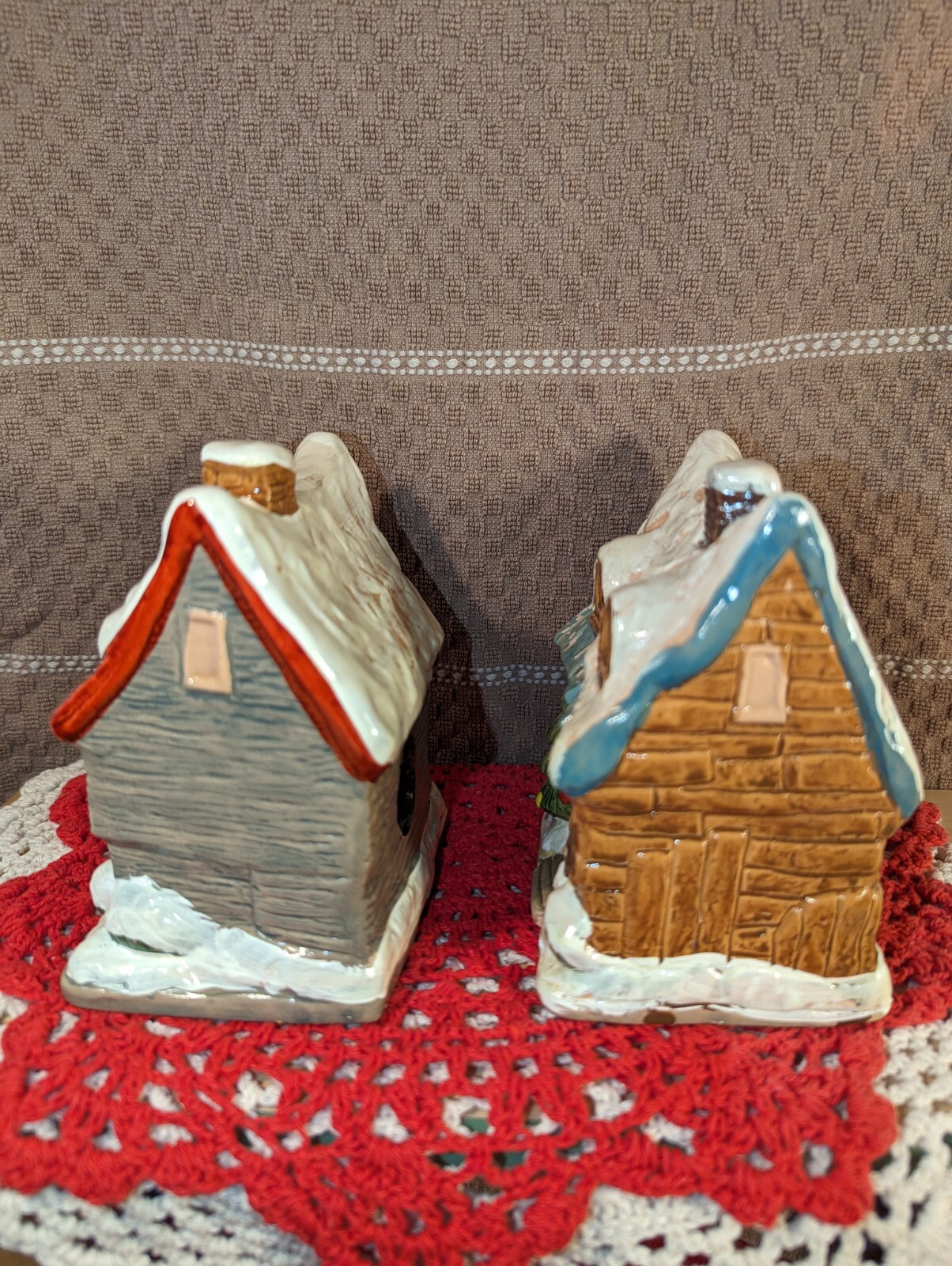 Christmas Village Houses Set Of Two Vintage Painted Taiwan, Can Be Lighted CUTE!