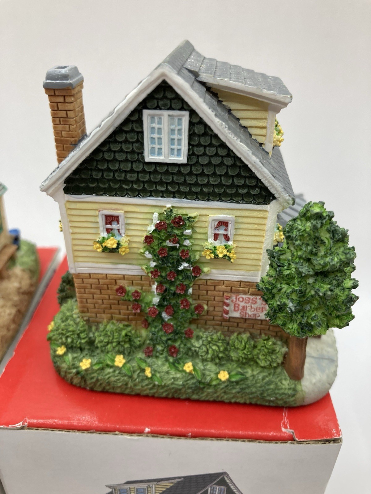 Liberty Falls Americana Collection 3 Mini Village Cottages Barber Shop Grocery +