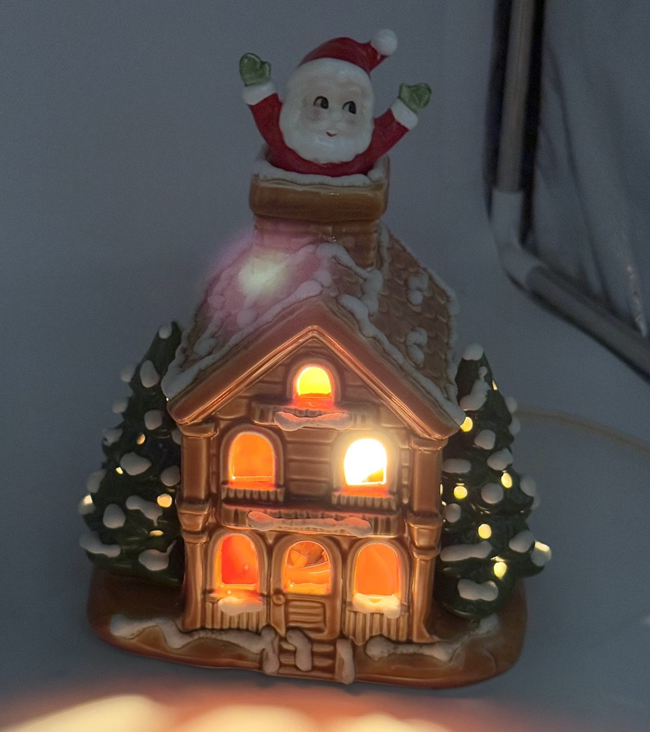 Lefton Santa Chimney Lighted Christmas Village House Tabletop Decor Japan WORKS!