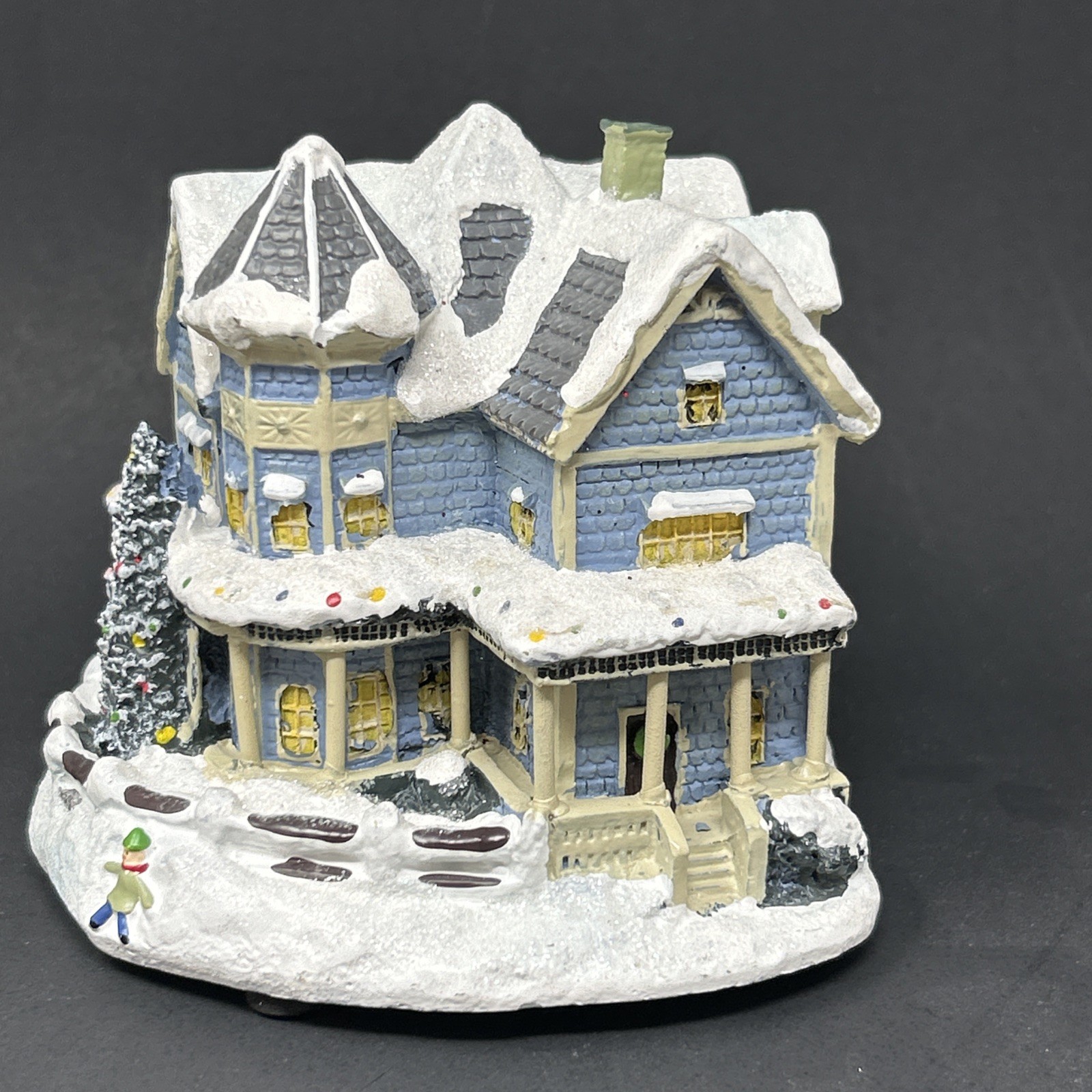 Hawthorne Village Thomas Kinkade Christmas Collection Bed and Breakfast W/Light