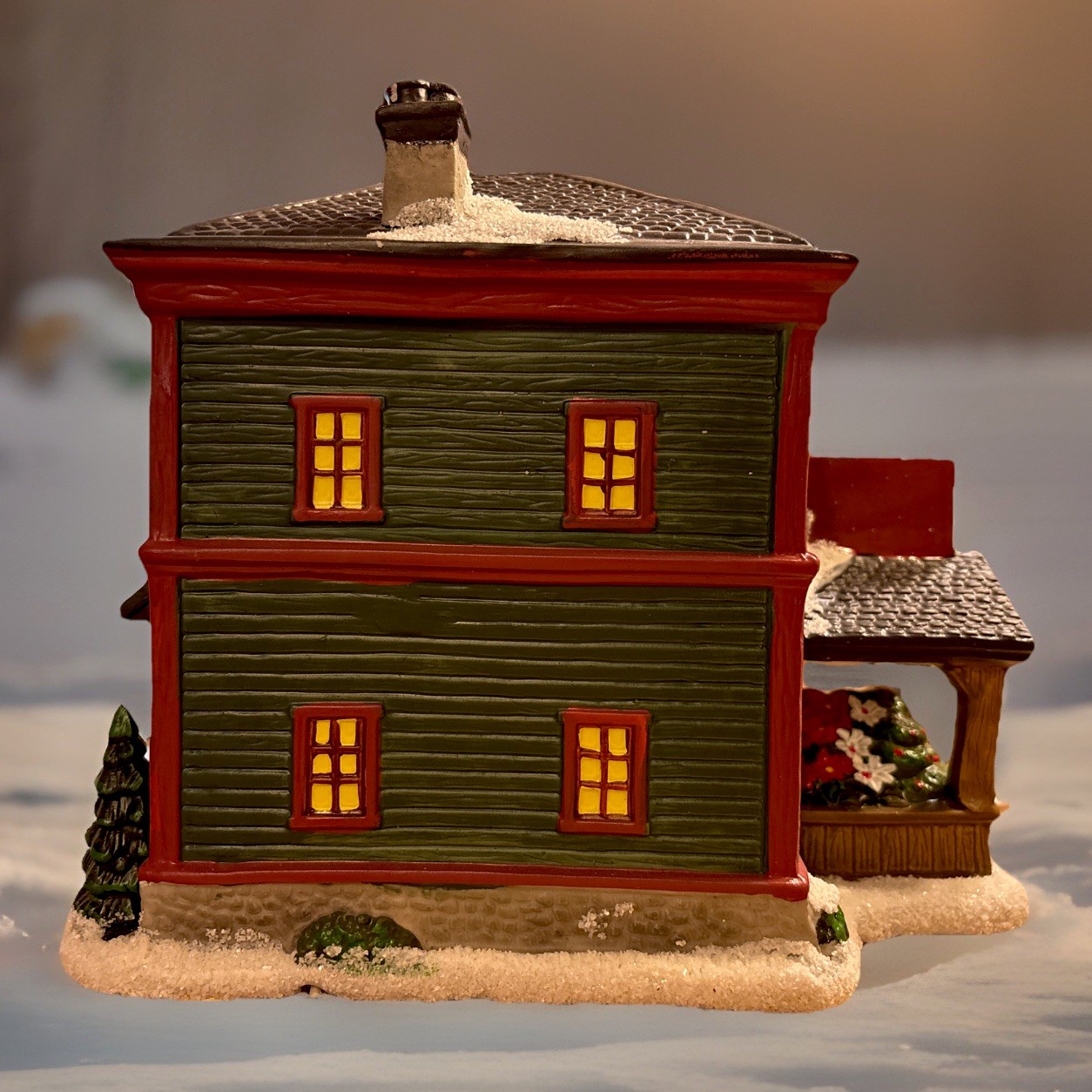 2015 St. Nicholas Square Village Collection “Farmers Market” Box and Light Mint
