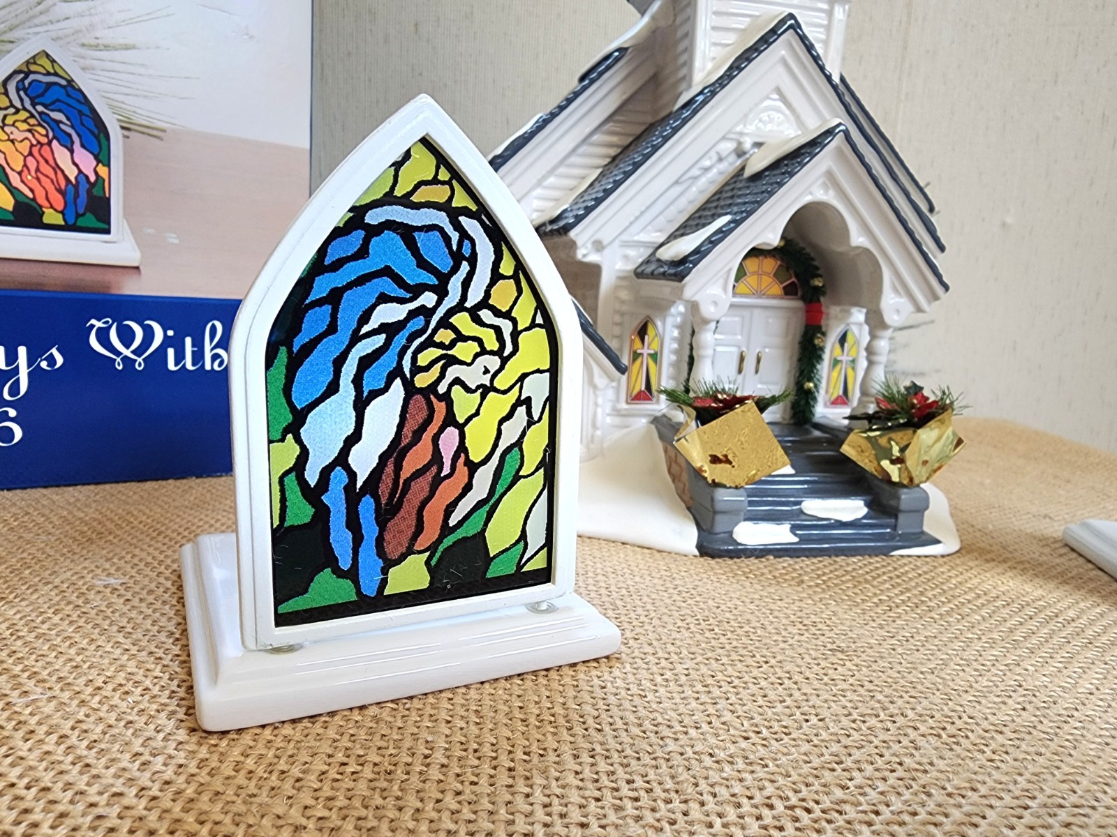 🎄Dept 56 Snow Village “Silent Night Church” Lighted &Musical – Retired 2005