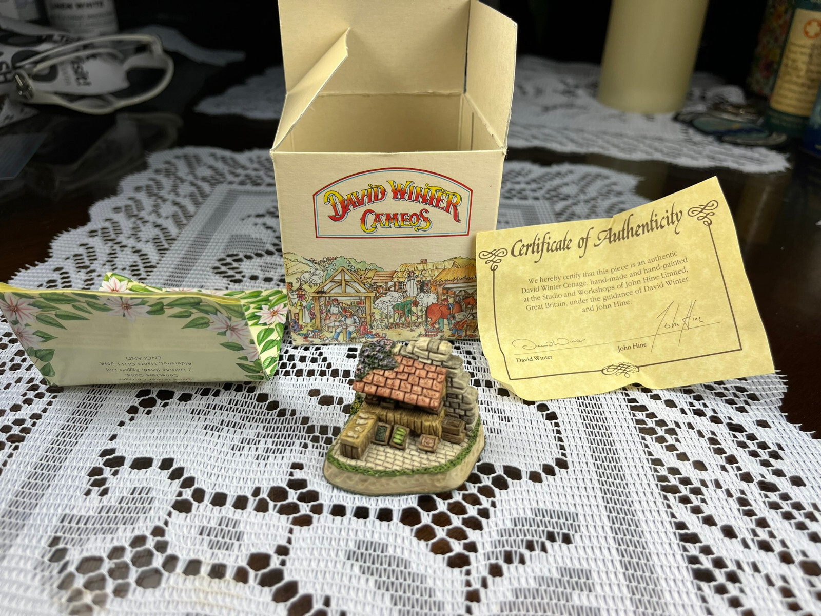 David Winter Cameos Market Day Miniature Sculpture, With Box, 1991, NEW in Box