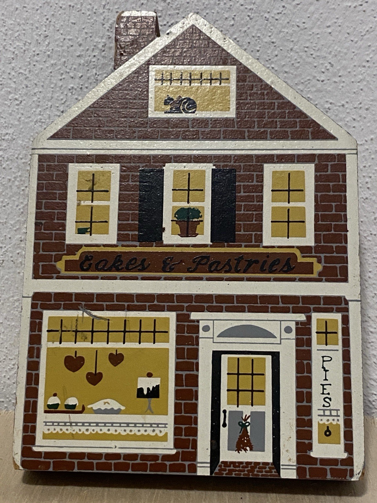 The Cats Meow Village Cakes And Pastries Vintage House