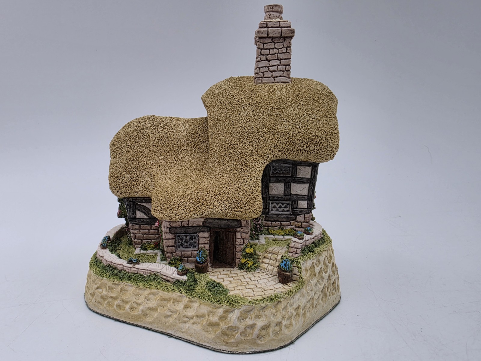 David Winter Cottages Blossom Cottage May British Traditions With Box And COA