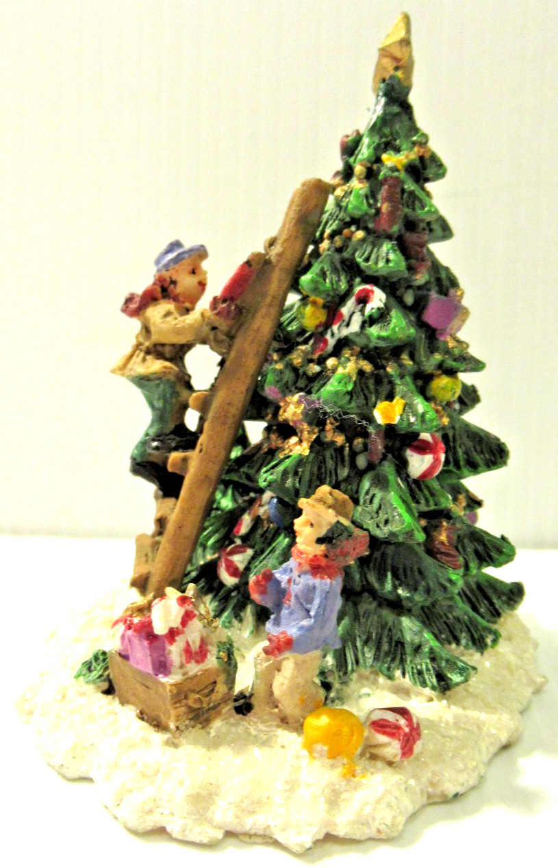 COBBLESTONE CORNERS “WINDHAM HEIGHTS: DECORATING THE CHRISTMAS TREE” ~ RARE !!!