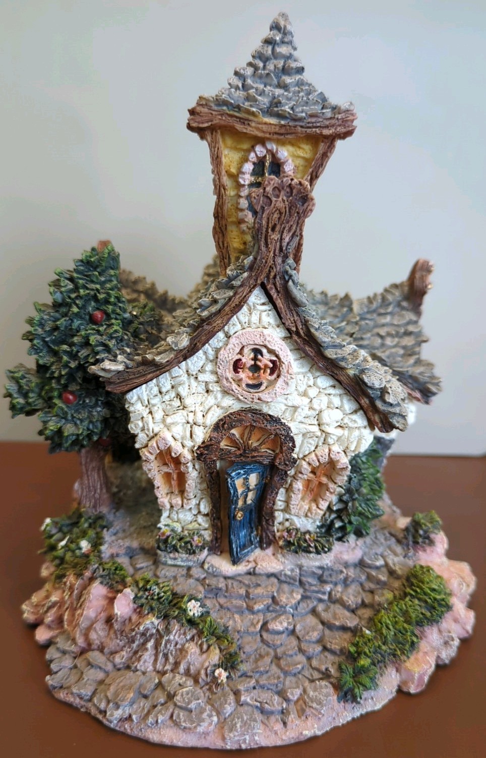 Boyd’s Town Village “The Chapel ln The Woods”Small FigurineExcellent But No Box
