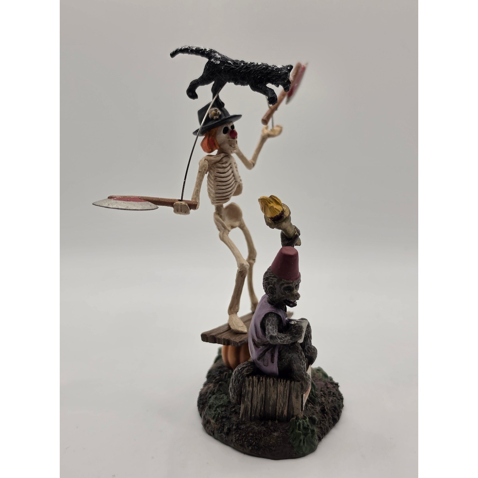 Department 56 Halloween Village Funny Bones Skeleton Monkey Circus 4030780