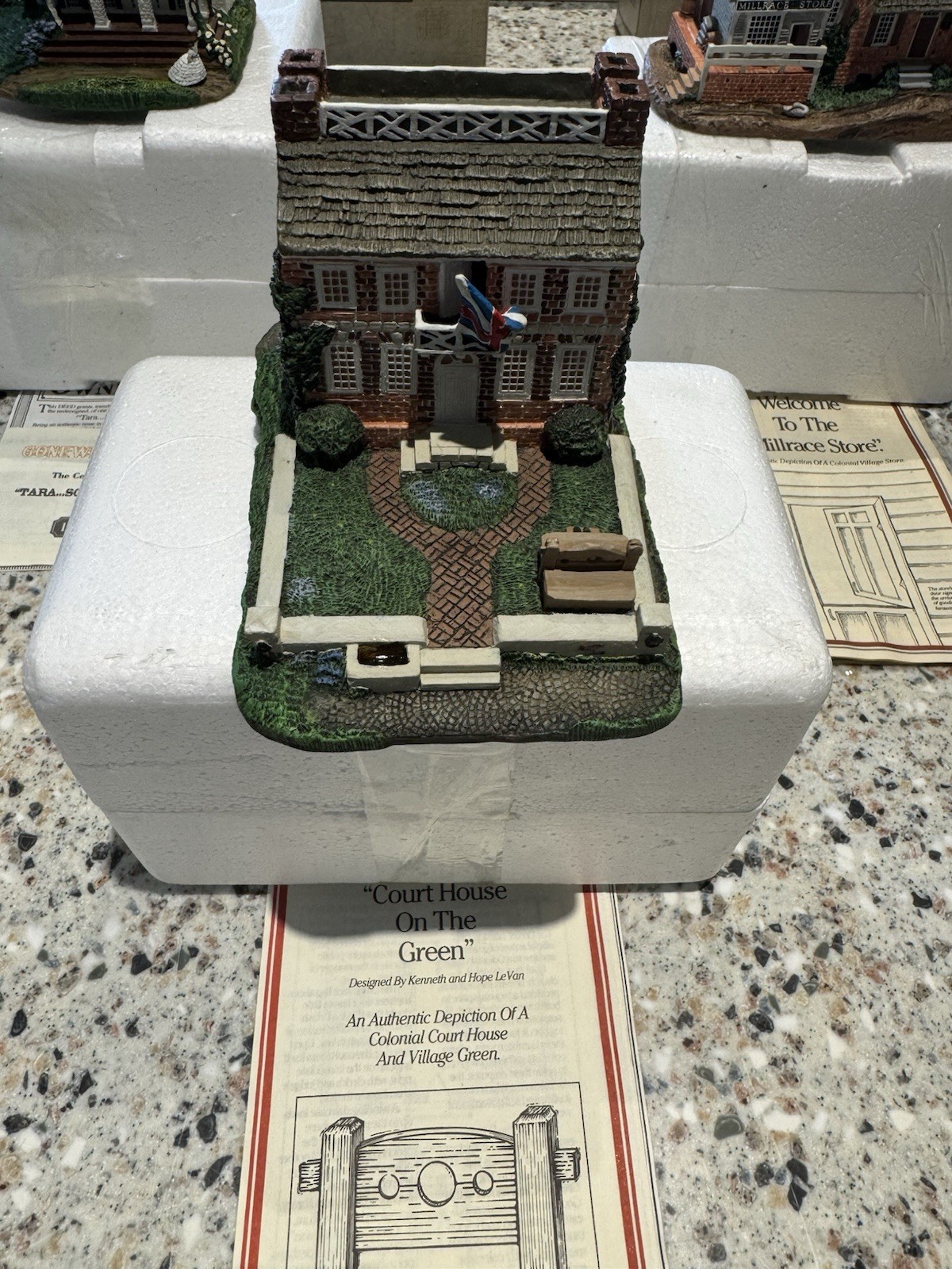 8 Hawthorne Colonial Village Collection. All With PPWK And Boxes
