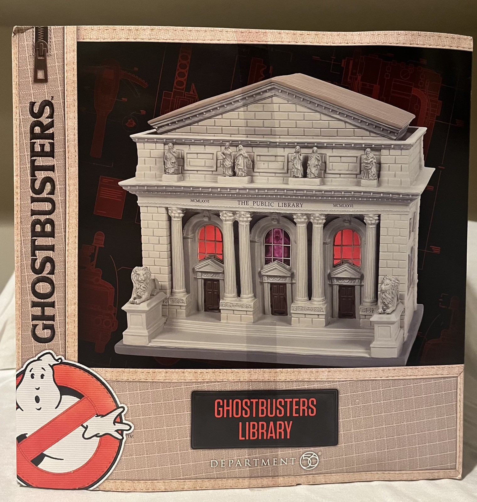 Department 56 GHOSTBUSTERS LIBRARY Lighted EX COND. HALLOWEEN Dept. 2023