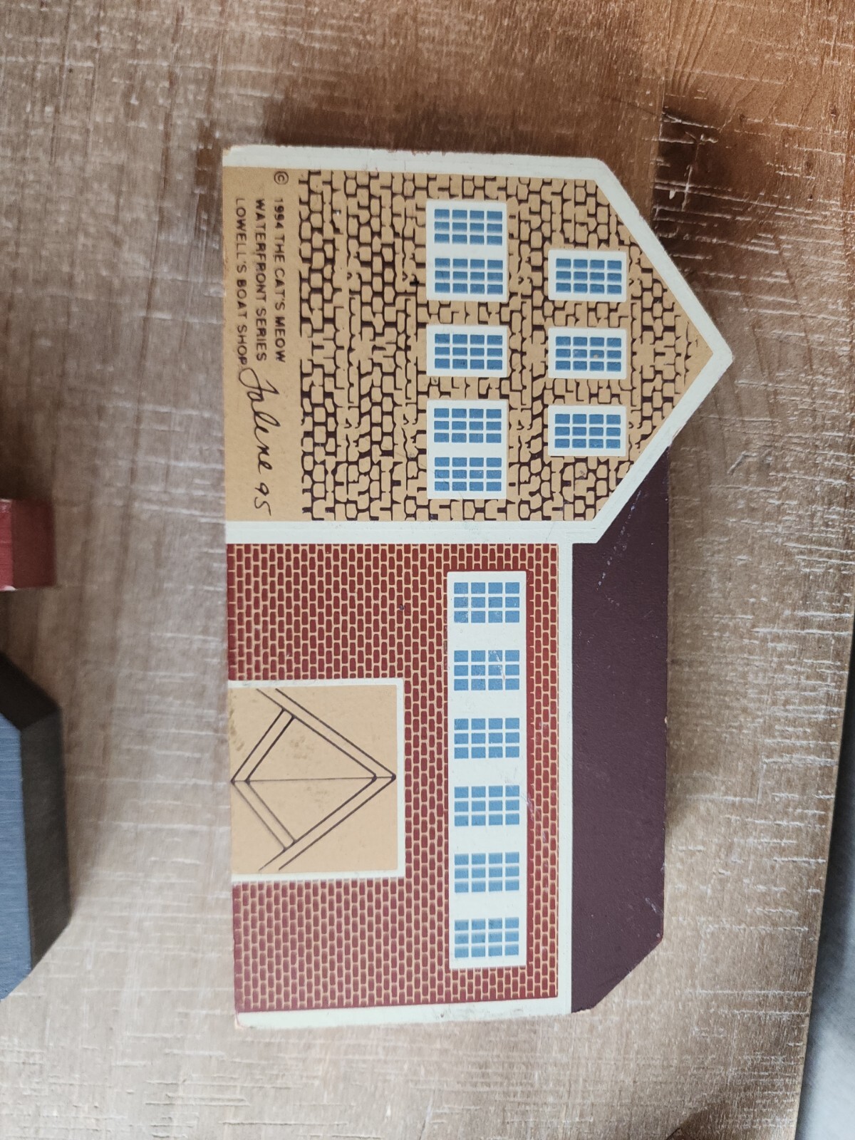 The Cat’s Meow – Multiple Series Lot Of 5 Pieces Buildings/light House/Boat Shop