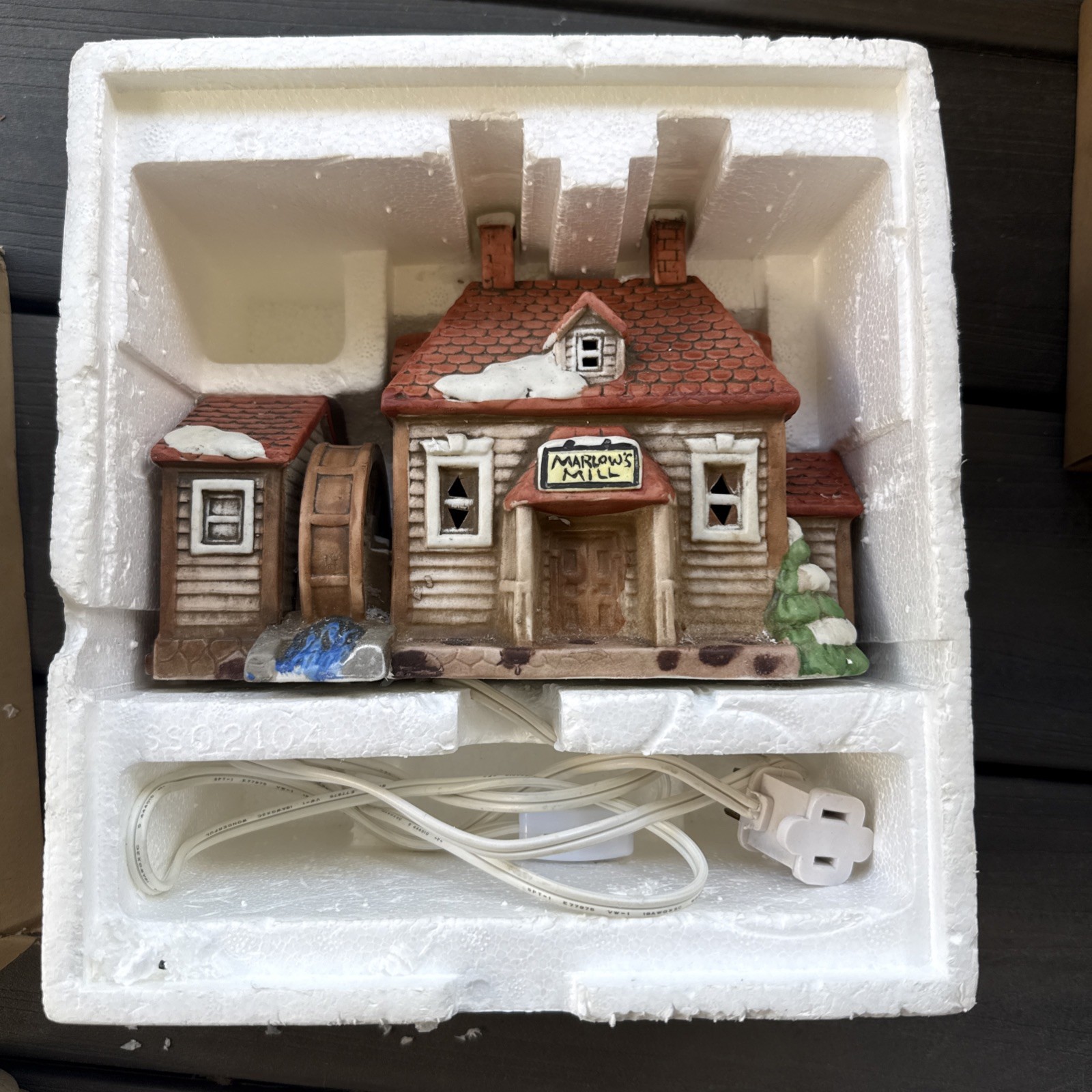 Colonial America Collection Illuminated Water Mill