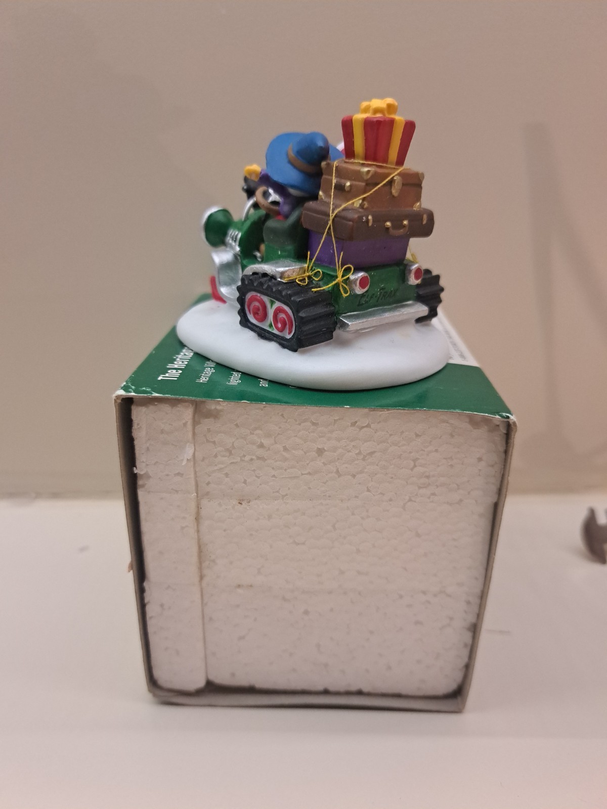 Dept 56 Road Trip! #56.57211 NORTH POLE SERIES EUC