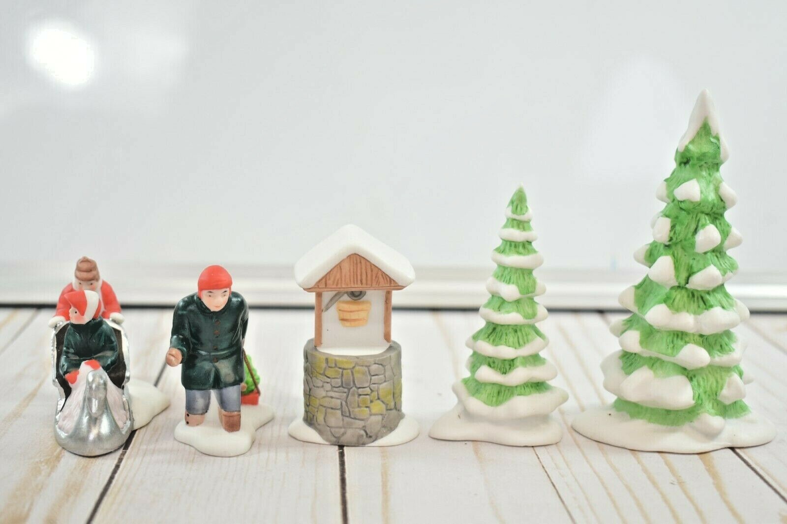 Department 56 New England Winter Accessory Set Heritage Village 6532-3