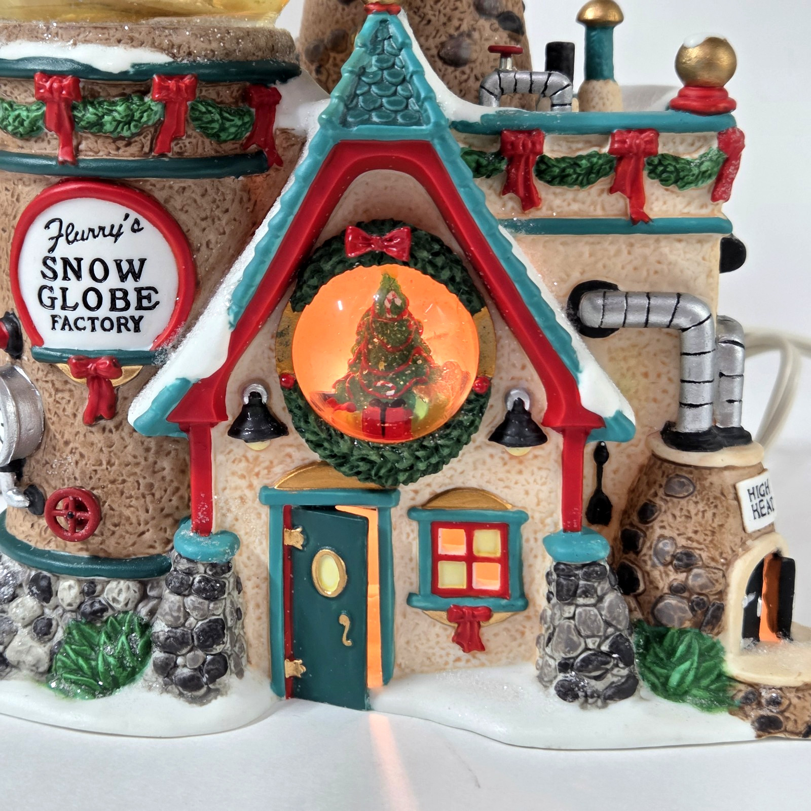 Dept 56 North Pole Series Flurry’s Snowglobe Maker Christmas Village 56763 Box