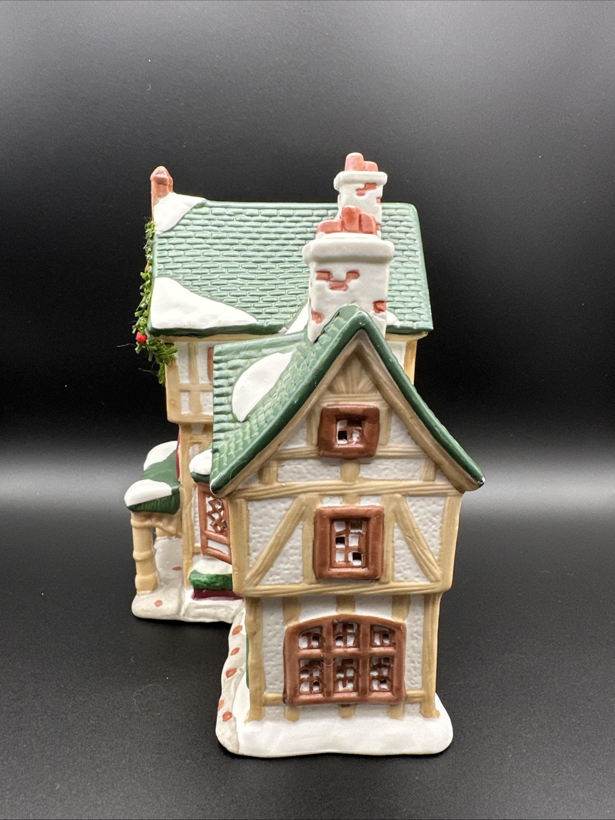 Season Specialties Lighted Postbridge Market Valley Village 1996 VTG 1131