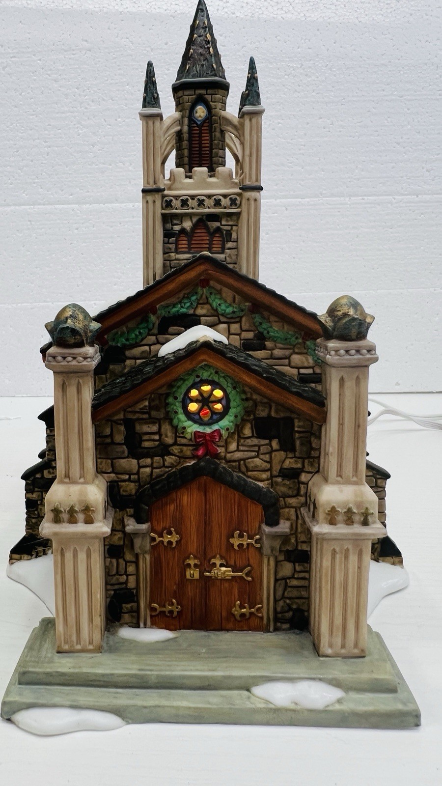 Dept 56 Dickens Village Series “Somerset Valley Church” Gift Set 9 Pc Complete !
