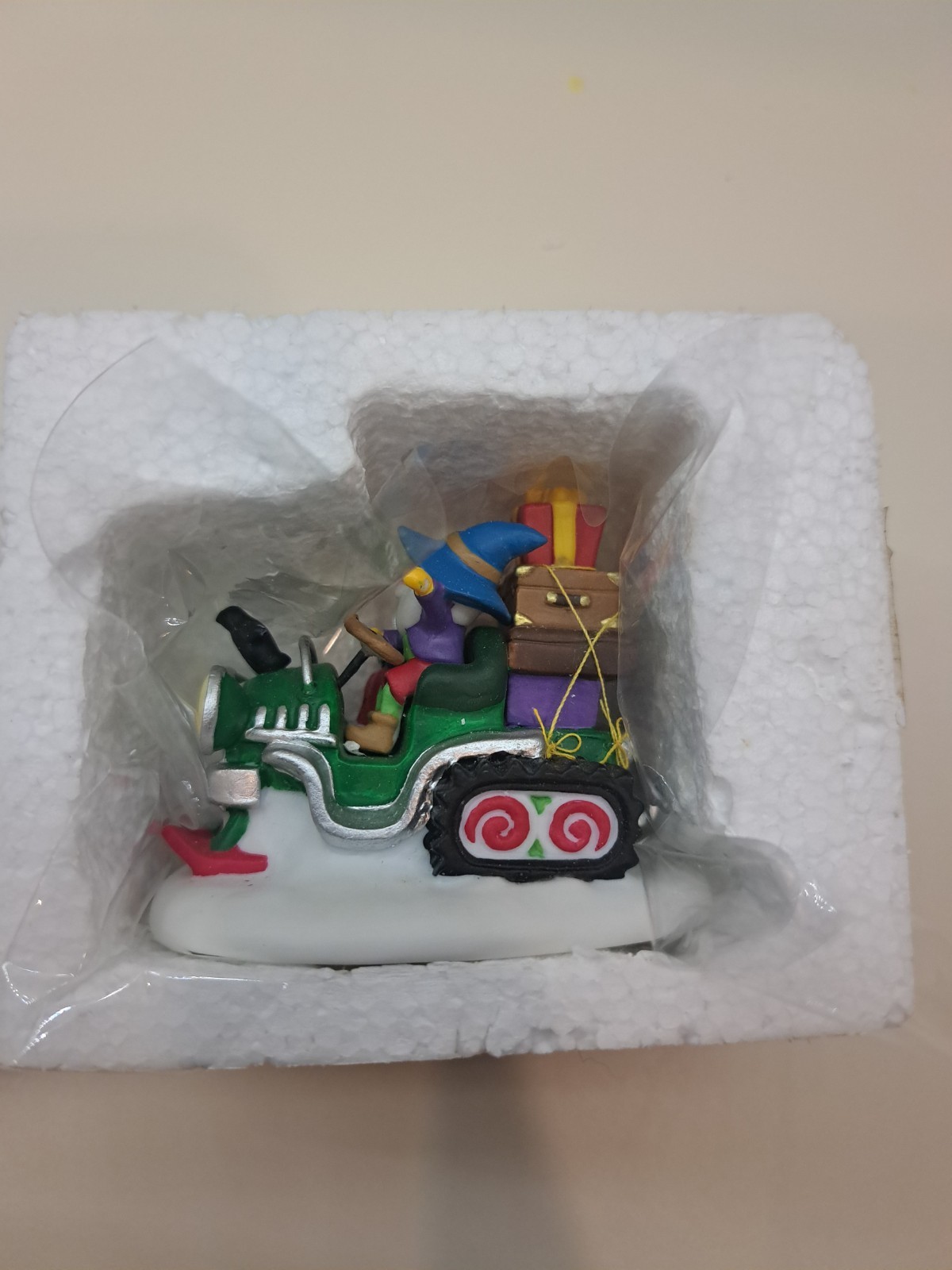 Dept 56 Road Trip! #56.57211 NORTH POLE SERIES EUC