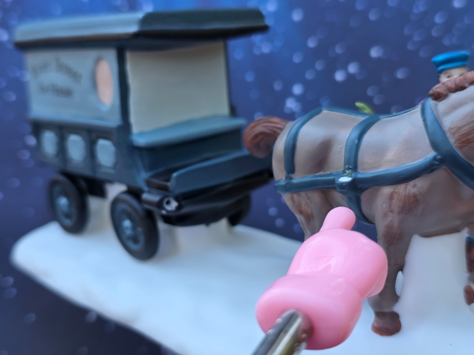 Dept 56 Christmas In The City HORSE 1989 RIVER STREET ICE HOUSE CART 5959-5