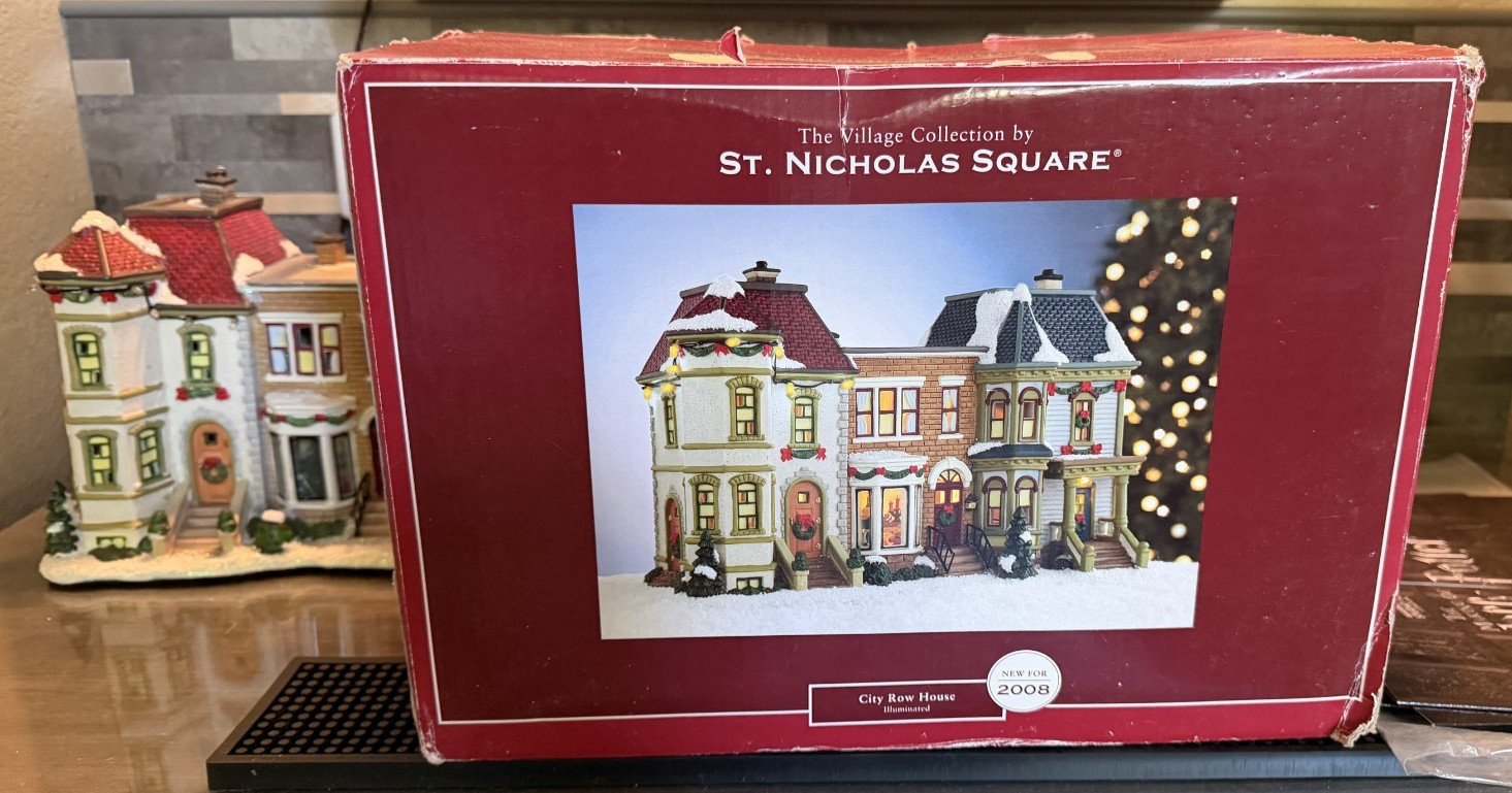 St. Nicholas Square Christmas Village CITY ROW HOUSE 2008 Collection