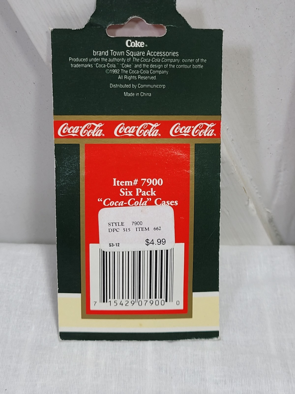 Cola-Cola Town Square Collection Accessories – 1992 Yellow Miniature Crate NEW