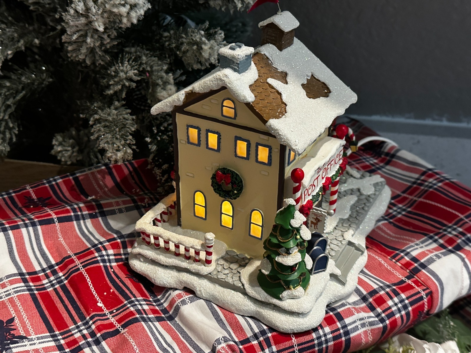 Hawthorne Village North Pole Post Office Rudolph’s Christmas Town Village