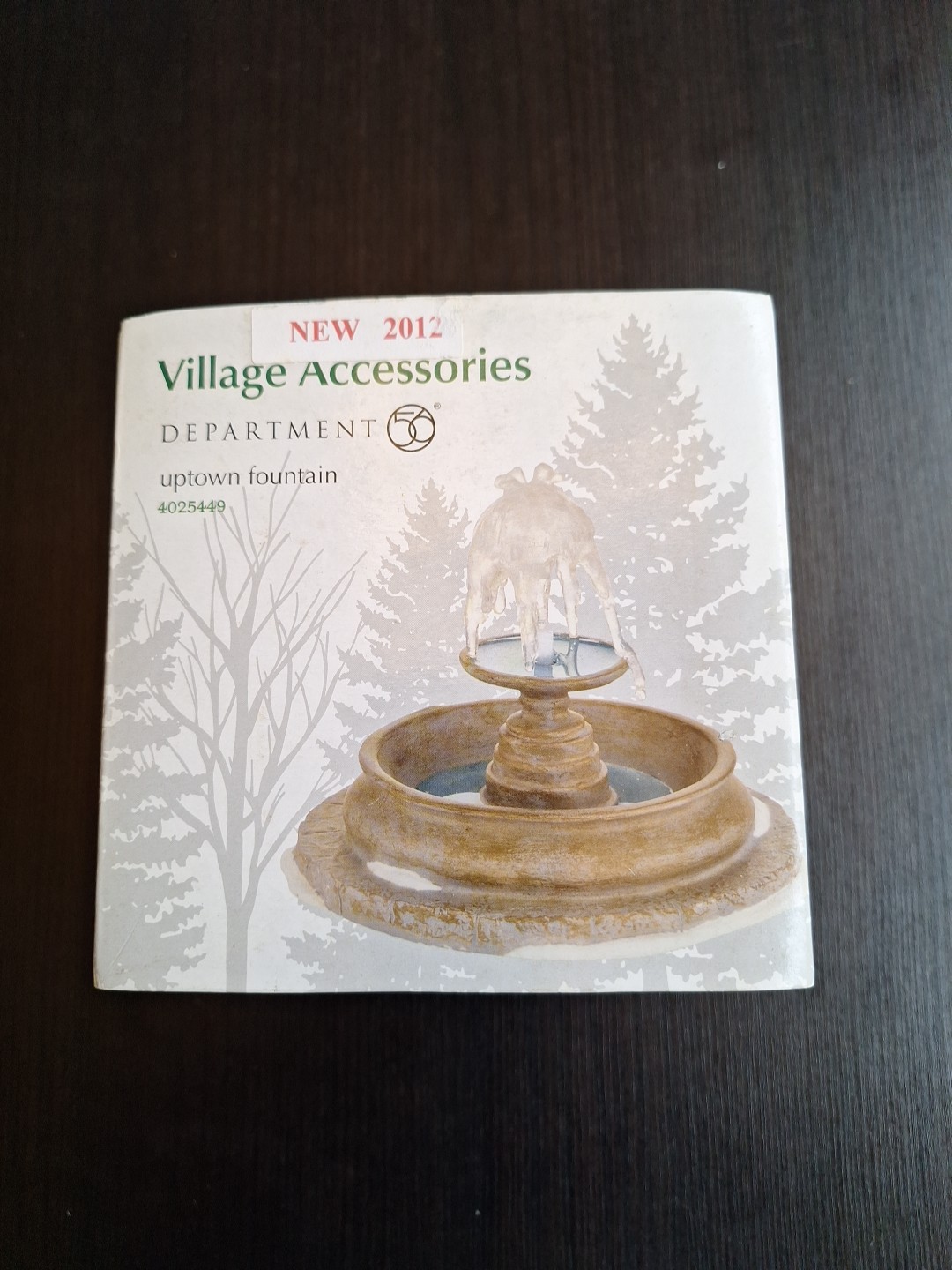RARE 2012 Department 56 Uptown Fountain Porcelain #4025449 4.5×3.75” Accessory
