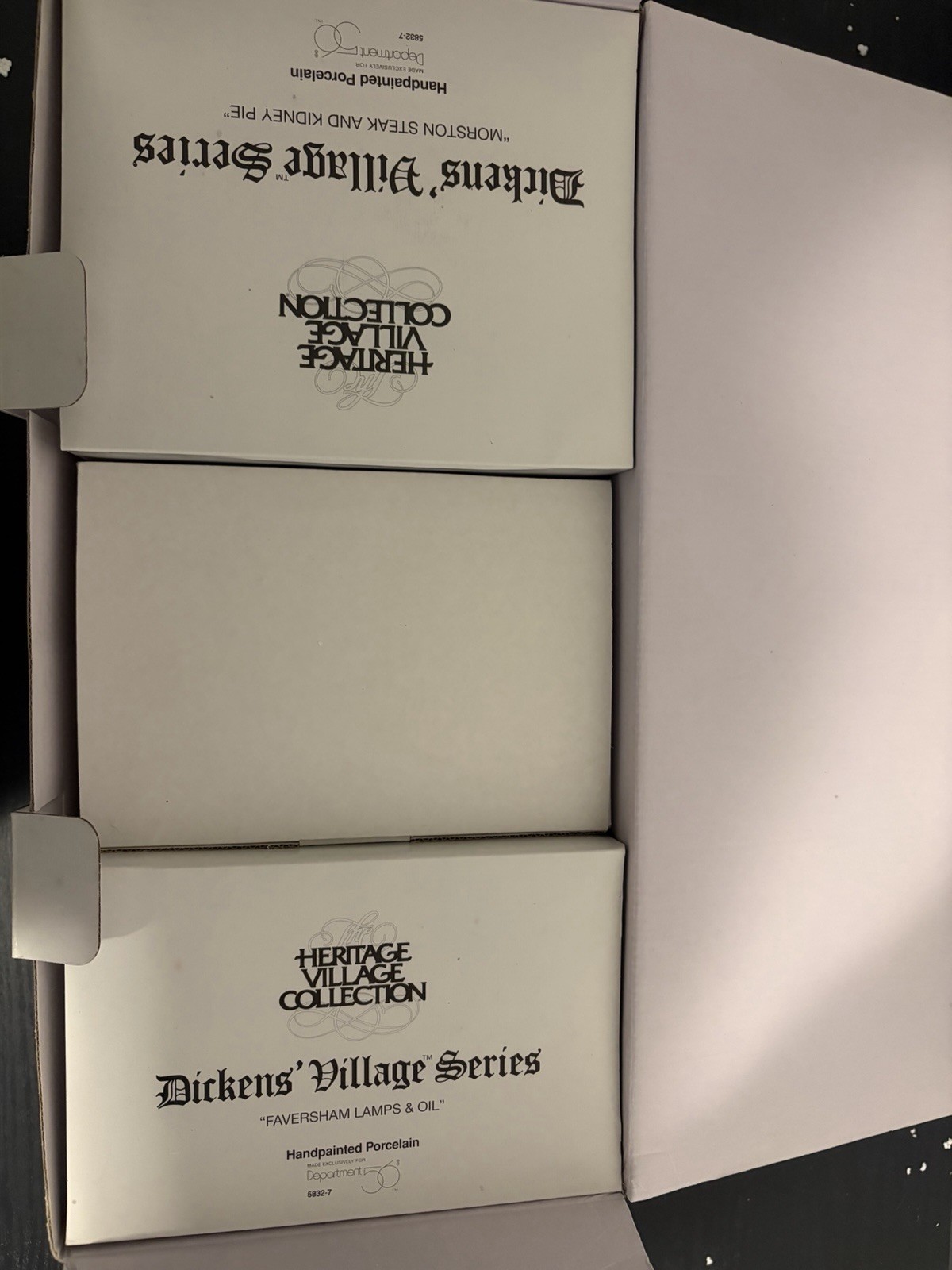 Department 56 Dickens’ Village Series Heritage Village Illuminated Boxed 1990s
